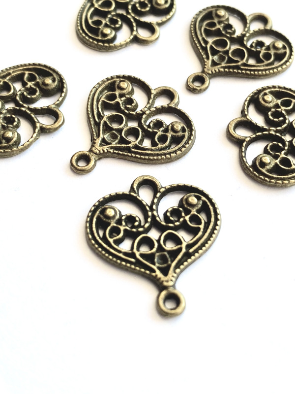 3. Srdce bronz 18x21