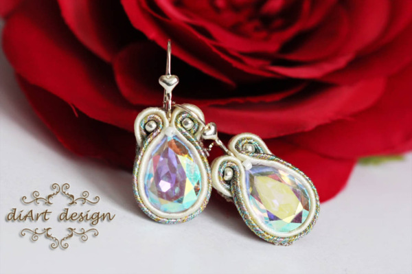 šujtášové náušničky Meňavky 1