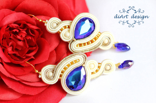 šujtášové náušnice BLUE QUEEN