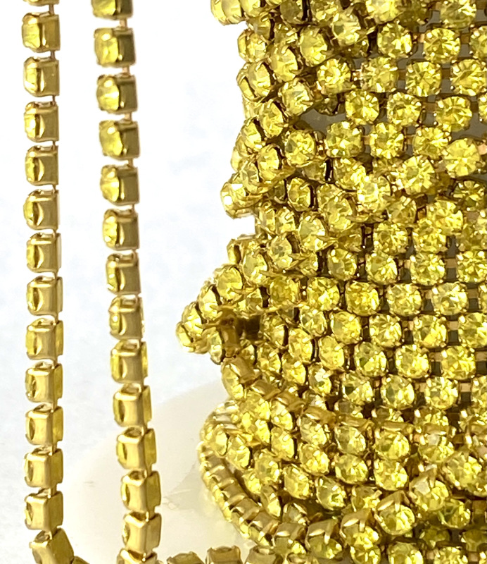 štrasová retiazka YELLOW Shadow 2,5-2,5mm /30cm 1