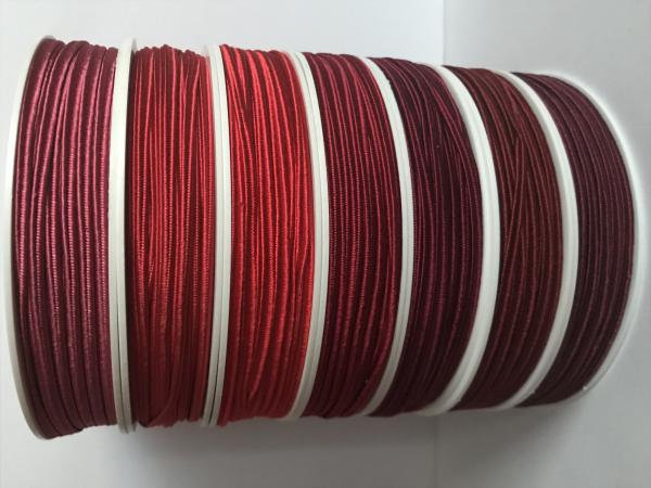 sutaška česká -červené varianty/ 1m