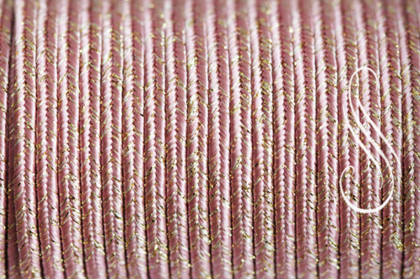 metalická sutaška BLUSH /zlato /1m